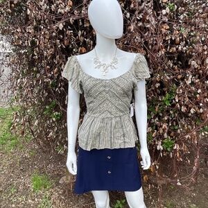 NWT Japna Drop Shoulder Printed Gray Crop Top